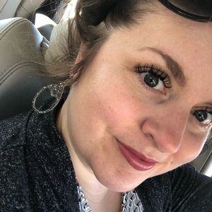 Meet your Posher, Stacie